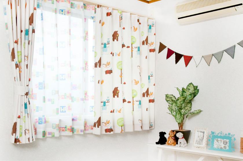 可愛い動物柄カーテンは子供部屋にもぴったり