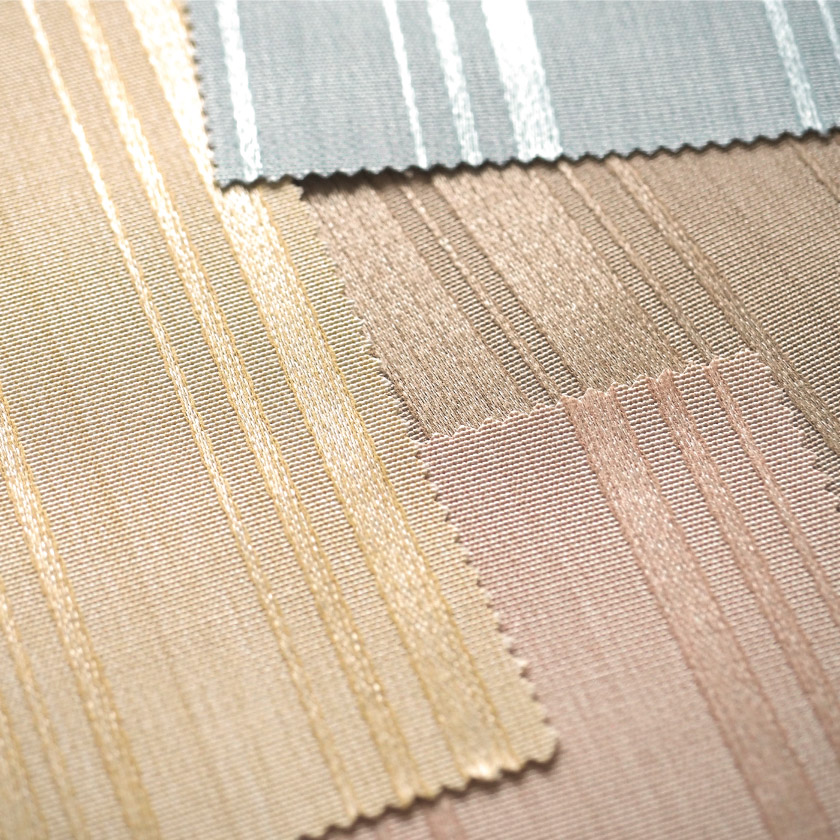 「ナチュラルモダン② シンプルなストライプカーテン」の生地アップです。