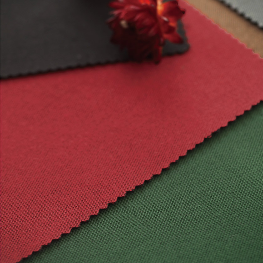 「遮光　定番の暗幕カーテン」の生地アップです。