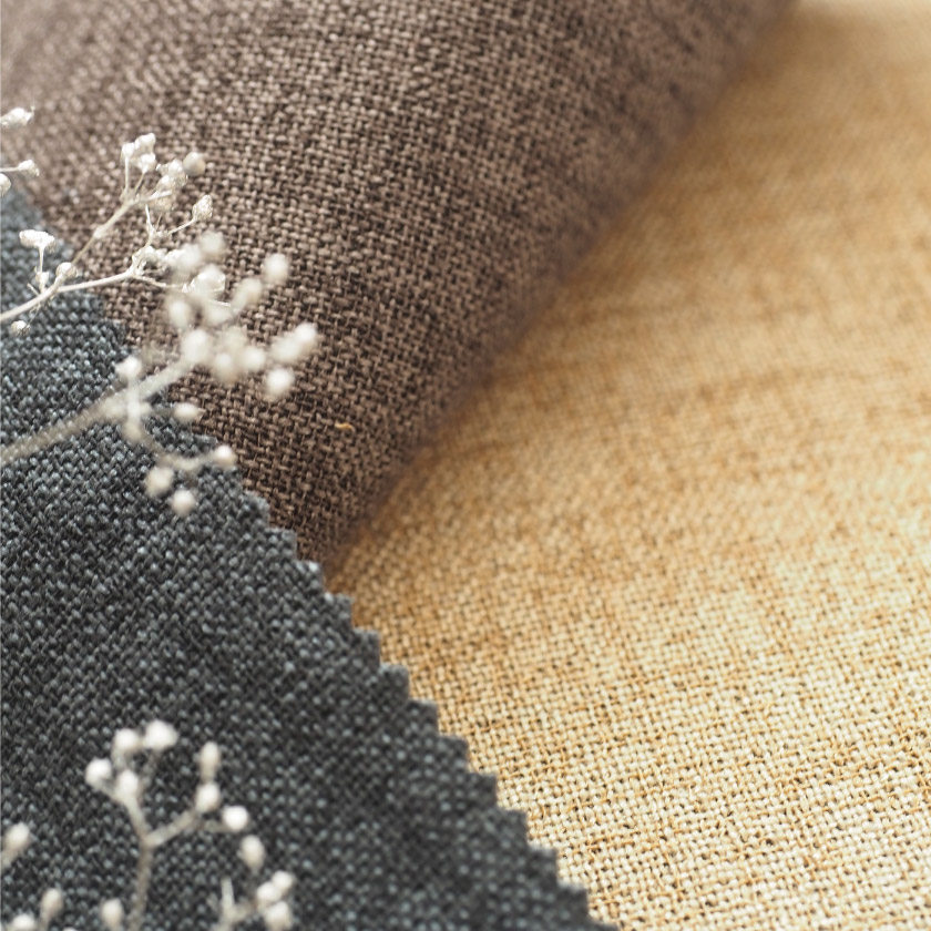 「遮光 モダンでスタイリッシュなカーテン」の生地アップです。