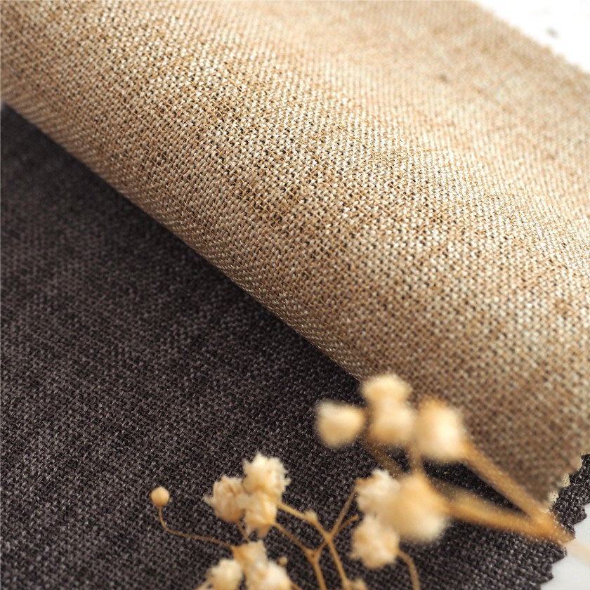 「遮光 モダンでスタイリッシュなカーテン」の生地アップです。ハリのある素材です。