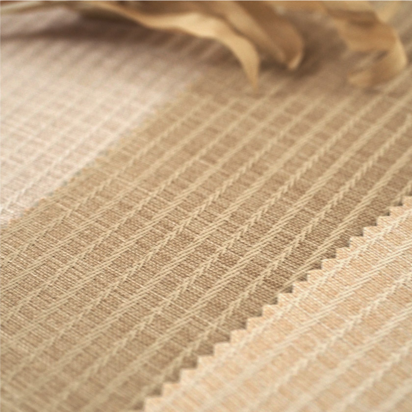 「遮光 さりげないストライプの遮光カーテン」の生地アップです。