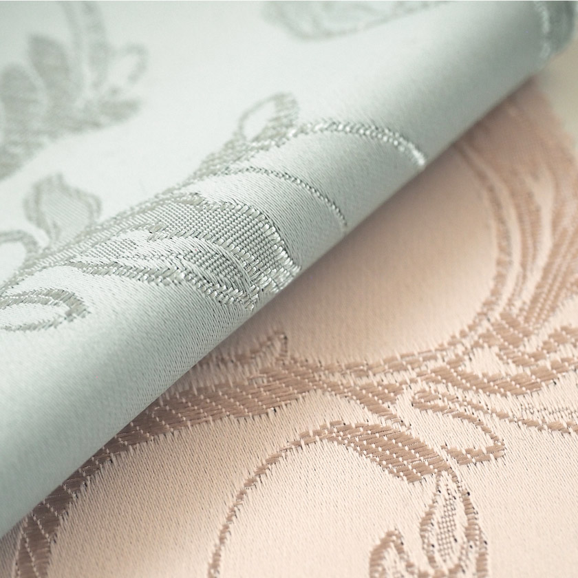 「遮光 パリジェンヌ遮光カーテン」の生地アップです。ピンク、ブルーカラーです。