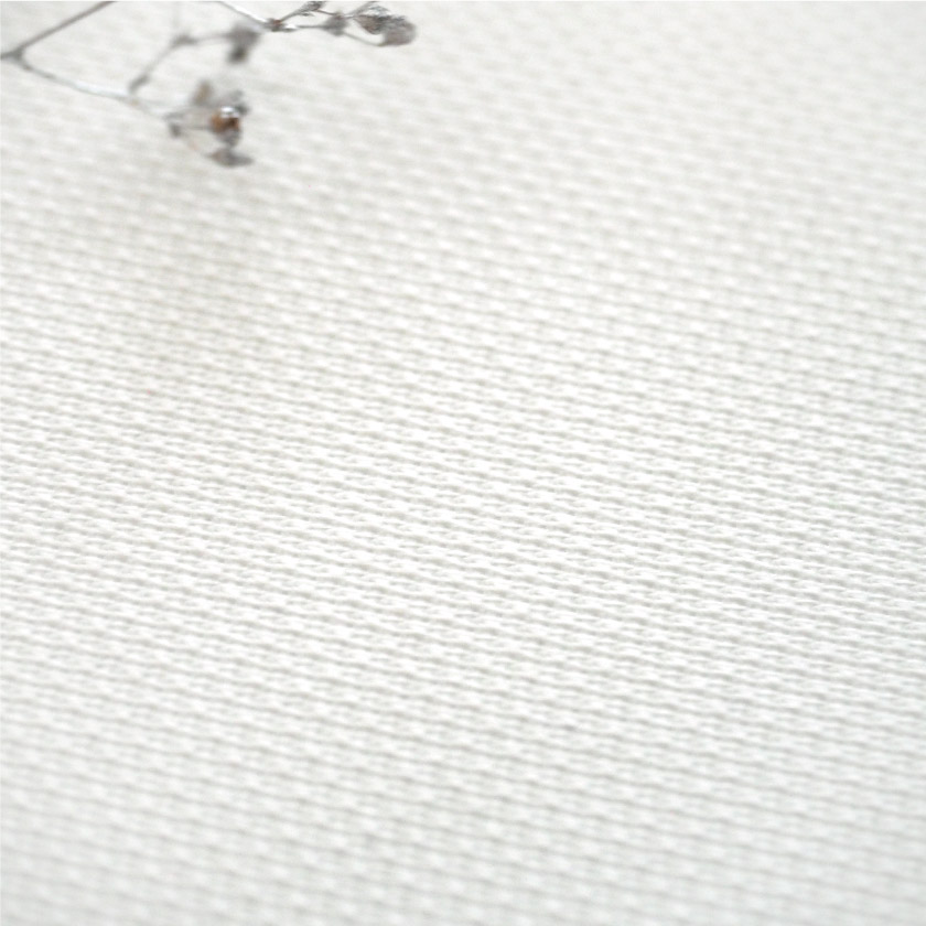 「快適な室温と省エネを考えたレース②」の生地アップです。