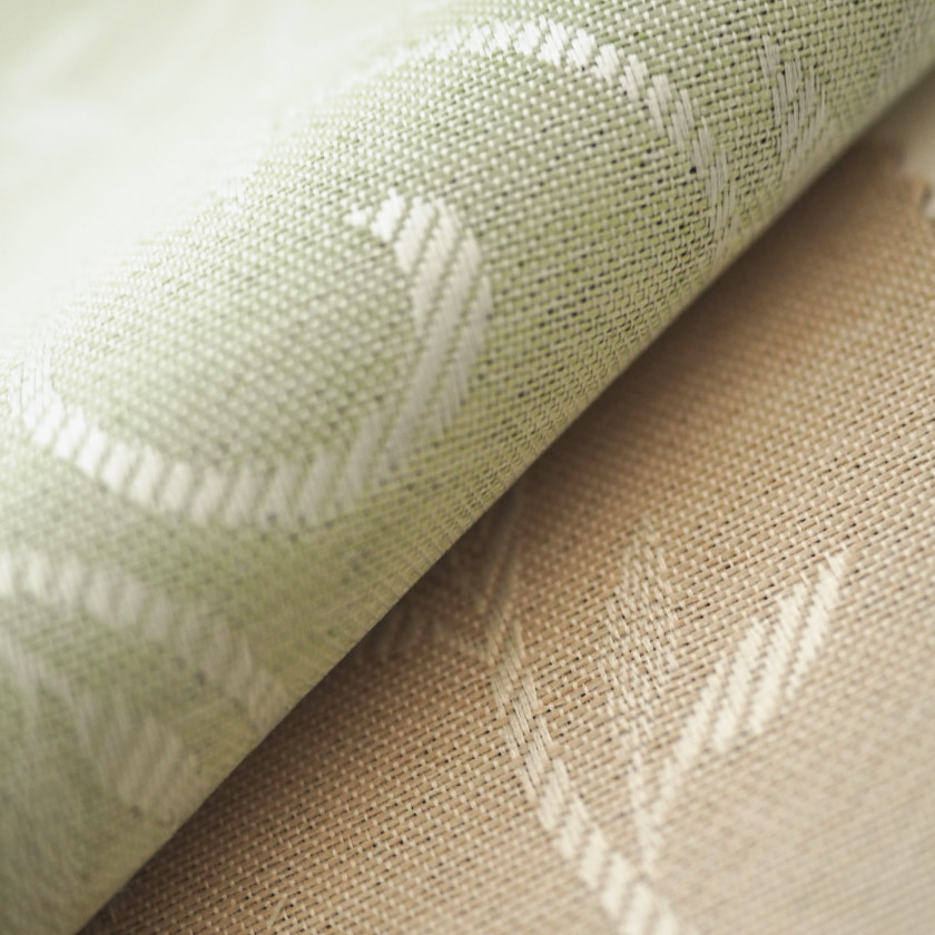 生地のアップ画像です。細部まで丁寧に作り込まれたデザインが、空間全体に品のある統一感をもたらします。